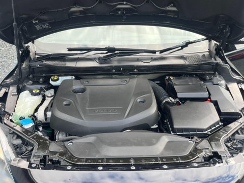Volvo V40 2.0 D2 R-Design Euro 6 (s/s) 5dr 28