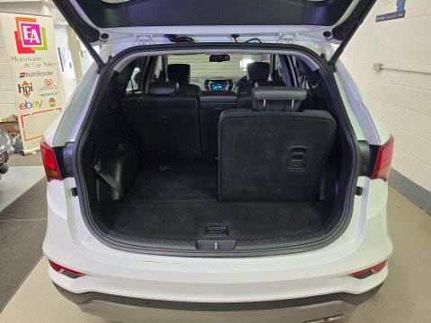 Hyundai SANTA FE 2.2 CRDi Blue Drive Premium SE Auto 4WD Euro 6 (s/s) 5dr (7 Seat) 11