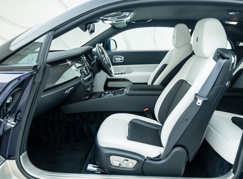 Rolls-Royce Wraith Black Badge 18