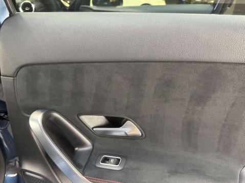 Mercedes-Benz A Class 1.3 A 200 AMG Line Auto 5dr 61