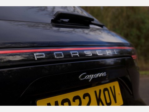 Porsche Cayenne 3.0 Cayenne V6 Auto 4WD 5dr 5
