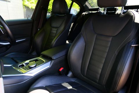 BMW 3 Series 2.0 320i M Sport Auto 4dr 5