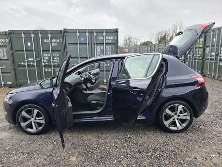 Peugeot 308 1.2 PureTech Allure Hatchback 5dr Petrol EAT Euro 6 (s/s) (130 ps) 38