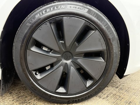 Tesla Model 3 Saloon 4dr Electric Auto RWD (208 ps) 15