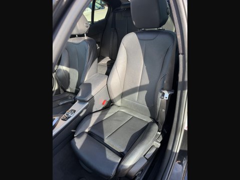 BMW 3 Series 2.0 320d M Sport Auto xDrive Euro 5 (s/s) 4dr 38