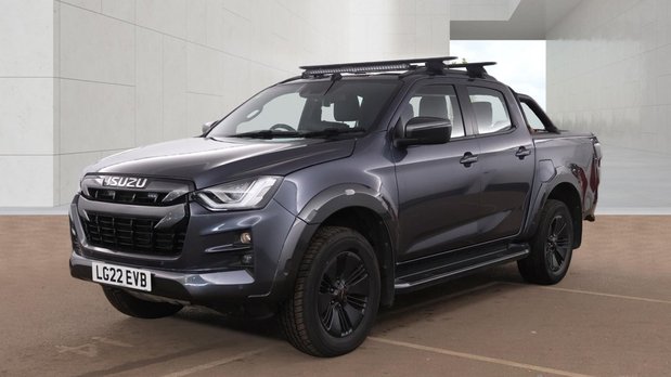 Isuzu D-Max V-Cross | Auto | 1.9 LT | Double Cab | Sensors | Camera | EURO 6 | NO VAT 1