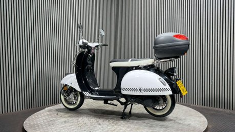 Ajs MODENA 2021 ONLY 800 MILES MODERN RETRO SCOOTER 125CC MOT OCTOBER 2027 5