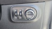 Vauxhall Corsa 1.2i Design Hatchback 5dr Petrol Manual Euro 6 (70 ps) 25