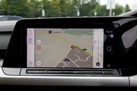 Volkswagen Golf LIFE TSI 28