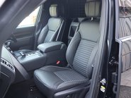 Land Rover Discovery 3.0 HSE- X Dynamic 22 inch wheels climate pack full hi gloss black pack  17