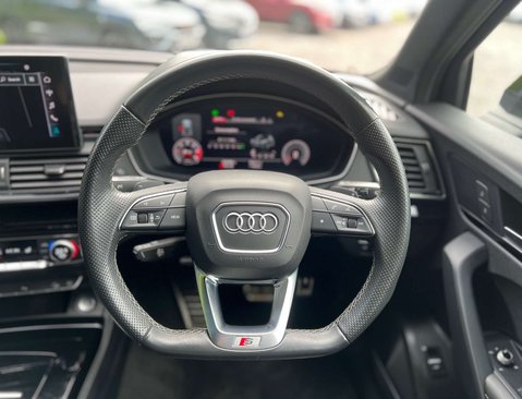 Audi Q5 2.0 Q5 S Line Edition 1 40 TDI MHEV Quattro Semi-Auto 4WD 5dr 20