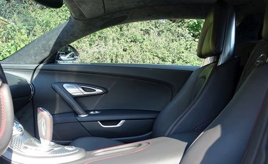 Bugatti Veyron 16.4 30