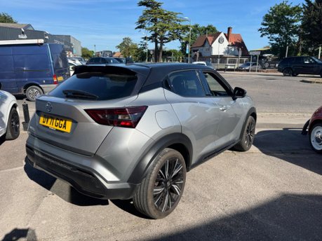 Nissan Juke DIG-T TEKNA PLUS 2