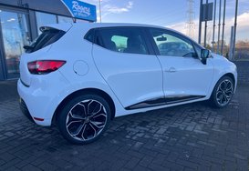 Renault Clio ICONIC 0.9 TCE 5 DOOR 7