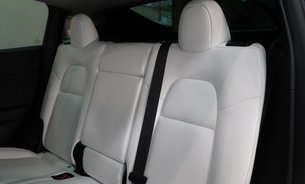 Tesla Model Y RWD Comfort Suspension White Interior Multi Coat Red One Owner Pristine 18