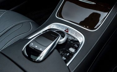 Mercedes-Benz S Class S63 Coupe 15