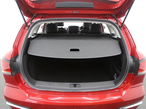 MG MG5 52.5kWh Exclusive Auto 5dr 26