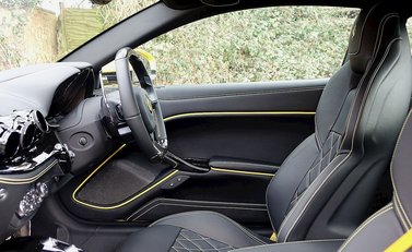 Ferrari F12 Berlinetta 29