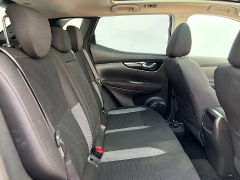 Nissan Qashqai 1.5 Qashqai Acenta dCi 5dr 24