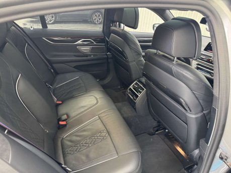 BMW 7 Series 4.4 750i M Sport xDrive Auto 4WD 4dr 56