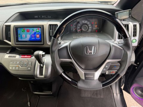 Honda Stepwagon AUTO 35