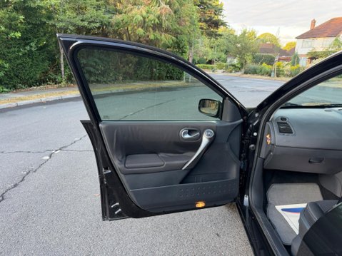 Renault Megane 1.6 VVT Oasis 5dr 54