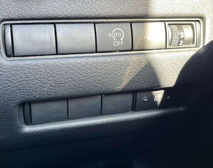 Nissan Qashqai 1.3 Qashqai N-Connecta DiG-T MHEV 5dr 62