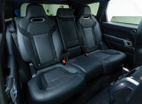 Land Rover Range Rover Sport SVR Urban 16