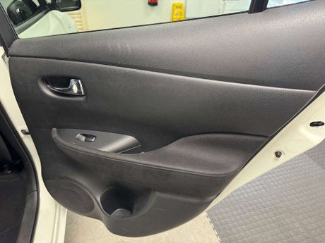 Nissan LEAF Leaf Black Edition 5dr 36