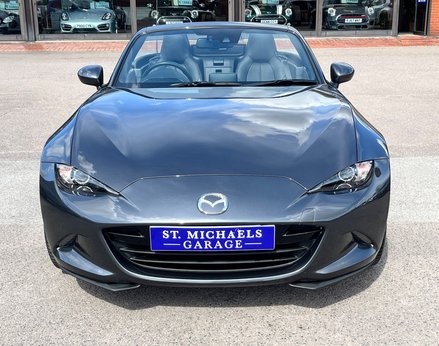 Mazda MX-5 SPORT NAV 5