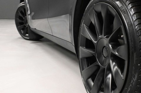 Tesla Model Y Model Y Long Range AWD 4WD 5dr 40