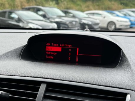 Vauxhall Mokka 1.6 Mokka Exclusive S/S 5dr 18