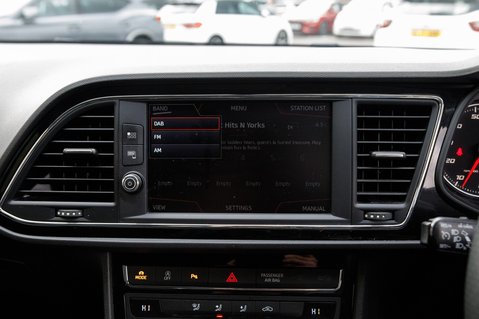 SEAT Leon ECOTSI FR TECHNOLOGY 24