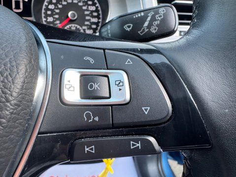 Volkswagen Golf SE TSI BLUEMOTION TECHNOLOGY 20