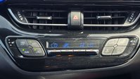 Toyota C-HR 1.8 VVT-h Dynamic SUV 5dr Petrol Hybrid CVT Euro 6 (s/s) (122 ps) 41