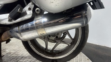 BMW R 1200 RT 2009 68K PROJECT BIKE SPARES OR REPAIR 1200CC COMMUTER TOURER 29