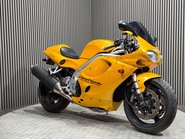 Triumph Daytona 1997 ONLY 27K RUNNING PROJECT BIKE SPARES OR REPAIR 2