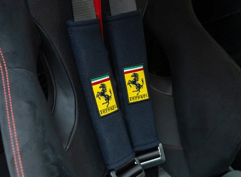 Ferrari 488 Pista 14