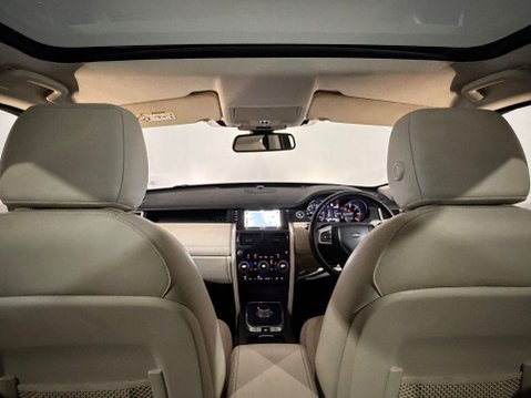 Land Rover Discovery Sport SD4 HSE LUXURY 11