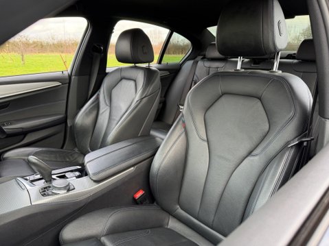 BMW 5 Series 2.0 520d M Sport Auto Euro 6 (s/s) 4dr 41