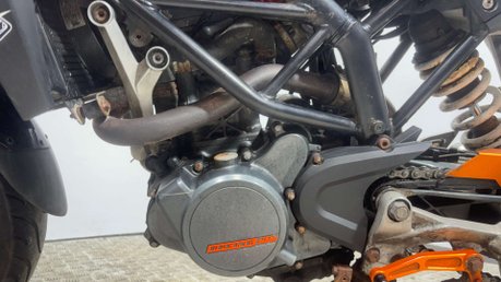 KTM Duke 2014 29K RUNNING PROJECT BIKE SUPERMOTO NAKED BIKE 125CC 15BHP 14