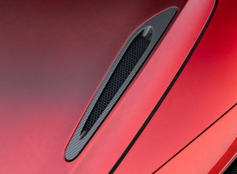 McLaren 720S Performance MSO 31