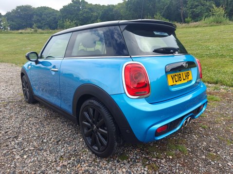 Mini Hatch 2.0 Cooper S Steptronic Euro 6 (s/s) 3dr 9