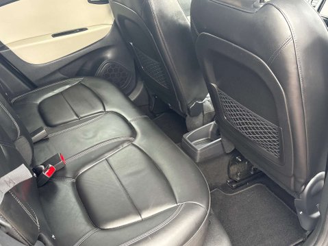 Renault Captur 1.5 dCi ENERGY Signature S Nav SUV 5dr Diesel Manual Euro 6 (s/s) (110 ps) 31