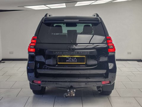 Toyota Land Cruiser 2.8D Invincible Matt Black Edition SUV 5dr Diesel Auto 4WD Euro 6 (s/s) (7 18