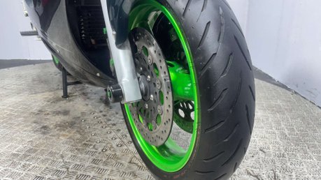 Triumph Sprint 2004 ONLY 13K EYE CATCHING SPORTS TOURING 955CC 10