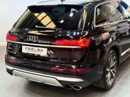 Audi SQ7 4.0 TDI V8 SUV 5dr Diesel Tiptronic quattro Euro 6 (s/s) (435 ps) 18
