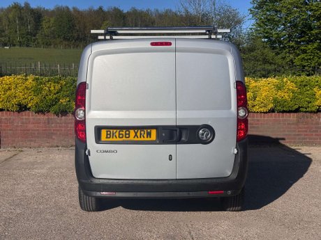Vauxhall Combo 1.6 Combo 2000 CDTi S/S 24