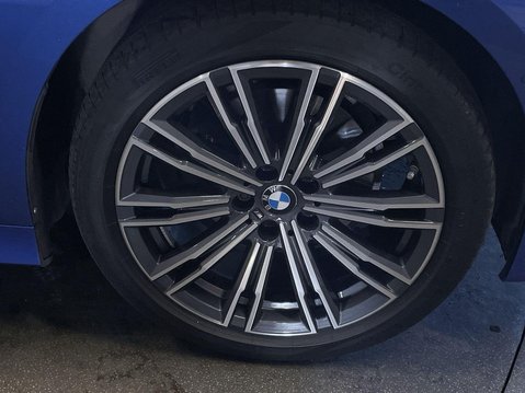 BMW 3 Series 2.0 320i M Sport Touring 5dr Petrol Auto Euro 6 (s/s) (184 ps) 12