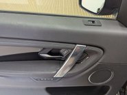 Land Rover Discovery Sport 2.0 Discovery Sport SE D Auto 4WD 5dr 39
